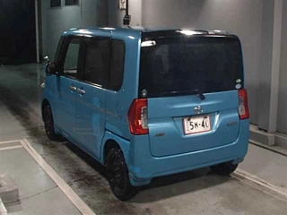 DAIHATSU TANTO 2015