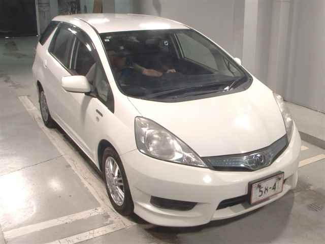 HONDA FIT SHUTTLE 2013