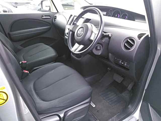 MAZDA BIANTE 2013