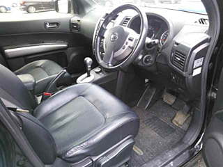 NISSAN X-TRAIL 2012