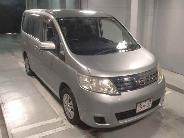 NISSAN SERENA 2010