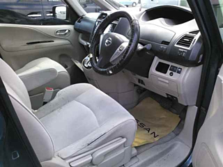 NISSAN SERENA 2011