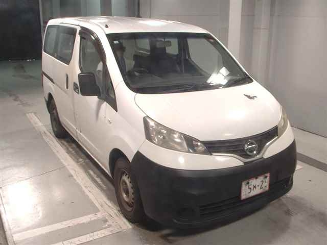 NISSAN NV200 2009