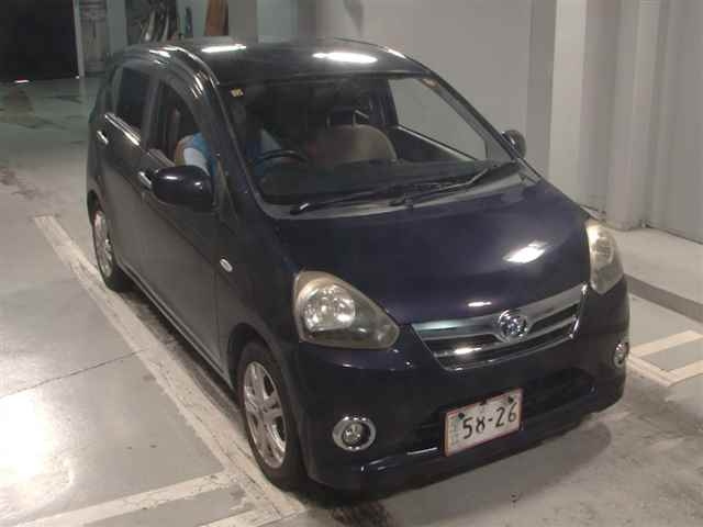 DAIHATSU MIRA E S 2012