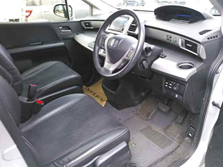 HONDA FREED 2015