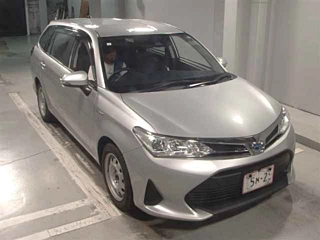 TOYOTA COROLLA FIELDER 2019