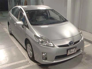 TOYOTA PRIUS 2010