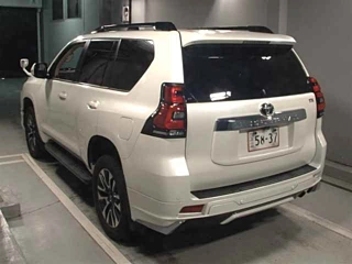 TOYOTA LAND CRUISER PRADO 2022