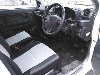 DAIHATSU MIRA E S 2020