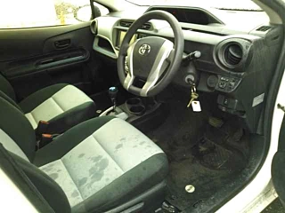 TOYOTA AQUA 2014