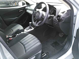 MAZDA MAZDA2 2020