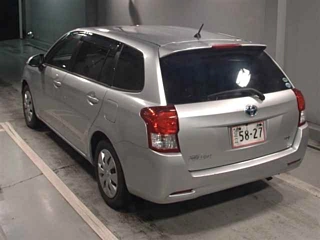 TOYOTA COROLLA FIELDER 2015