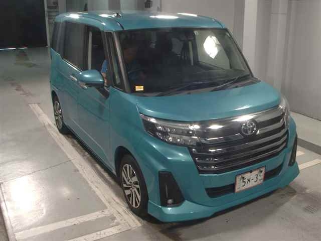 TOYOTA ROOMY 2022