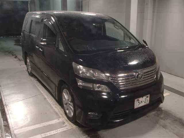 TOYOTA VELLFIRE 2010