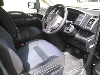 NISSAN SERENA 2009