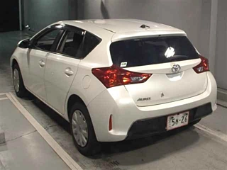 TOYOTA AURIS 2013