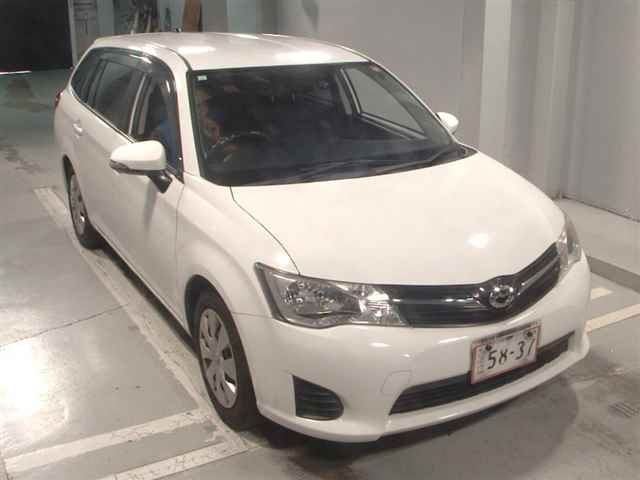 TOYOTA COROLLA FIELDER 2015