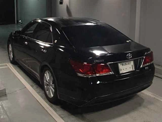 TOYOTA CROWN 2013