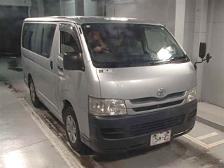 TOYOTA HIACE VAN 2008