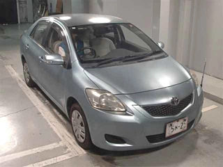 TOYOTA BELTA 2010