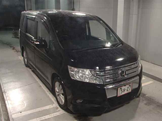 HONDA STEP WAGON 2010