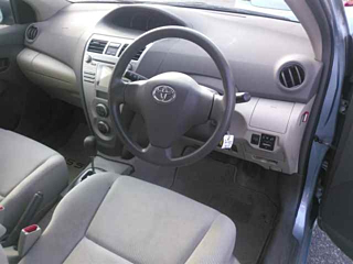 TOYOTA BELTA 2010