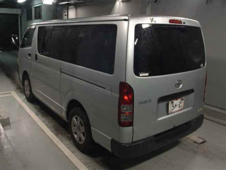TOYOTA HIACE VAN 2008