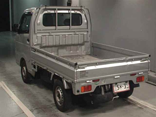 NISSAN CLIPPER TRUCK 2015