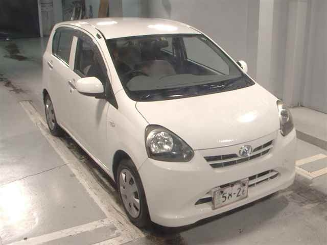 DAIHATSU MIRA E S 2012