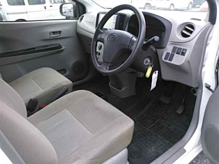 DAIHATSU MIRA E S 2012