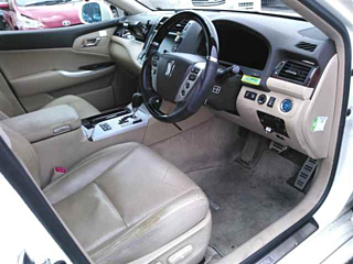 TOYOTA CROWN 2011