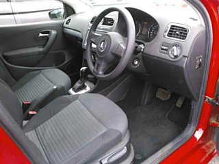VOLKSWAGEN POLO 2010