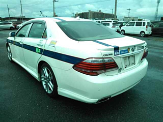 TOYOTA CROWN 2011