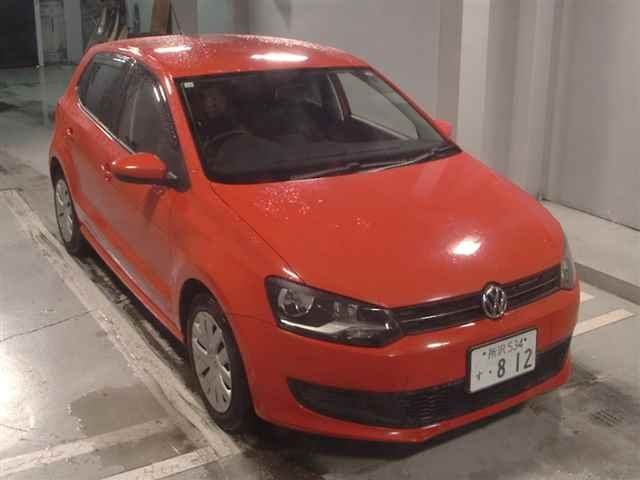 VOLKSWAGEN POLO 2010