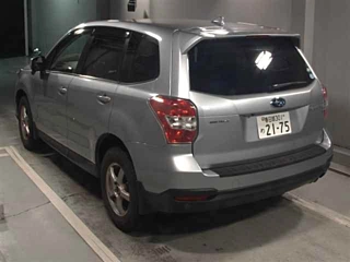 SUBARU FORESTER 2015