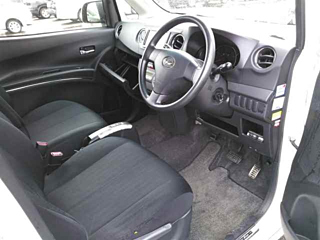 DAIHATSU TANTO EXE 2010