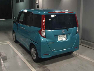 TOYOTA ROOMY 2023
