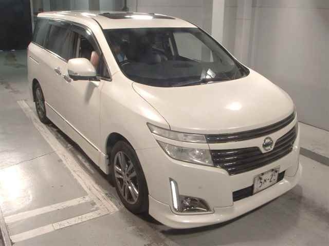 NISSAN ELGRAND 2012
