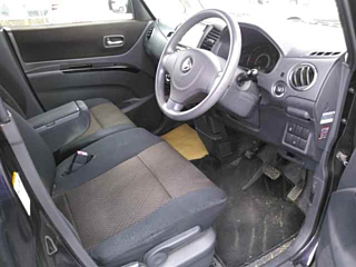 NISSAN ROOX 2012