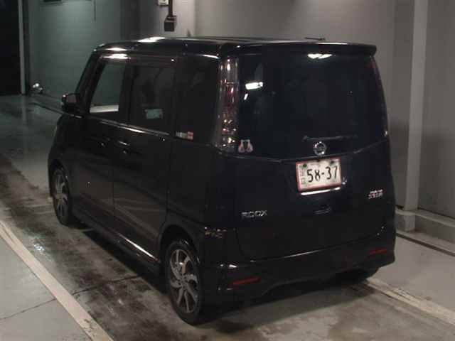 NISSAN ROOX 2012