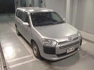 TOYOTA SUCCEED 2020