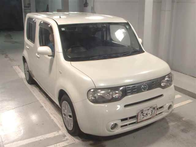 NISSAN CUBE 2011