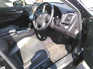 TOYOTA CROWN 2013