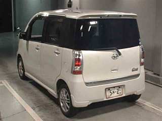 DAIHATSU TANTO EXE 2010