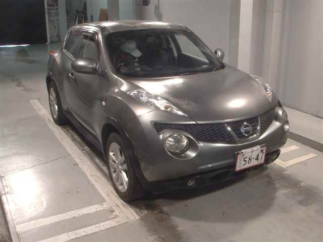 NISSAN JUKE 2011