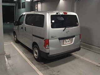 NISSAN NV200 2021