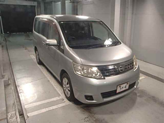NISSAN SERENA 2010