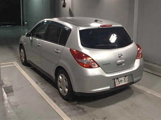 NISSAN TIIDA 2009