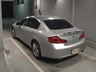 NISSAN SKYLINE 2013