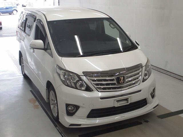 TOYOTA ALPHARD 2014